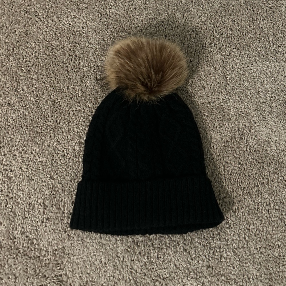 Kids beanie with Pom Pom